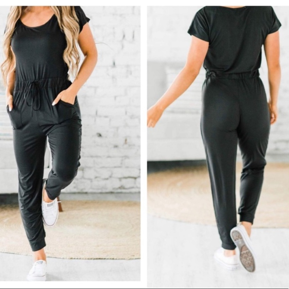 ✨LAST ONE✨ on/off the shoulder drawstring jumpsuit - Picture 7 of 7